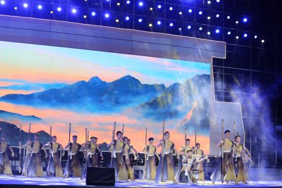 G:\四十周年校慶晚會\四十周年校慶晚會\校慶晚會 269.jpg